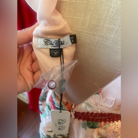 NWT ASOS CHI CHI LONDON ROSALEEN DRESS SIZE 8 - Picture 9 of 10